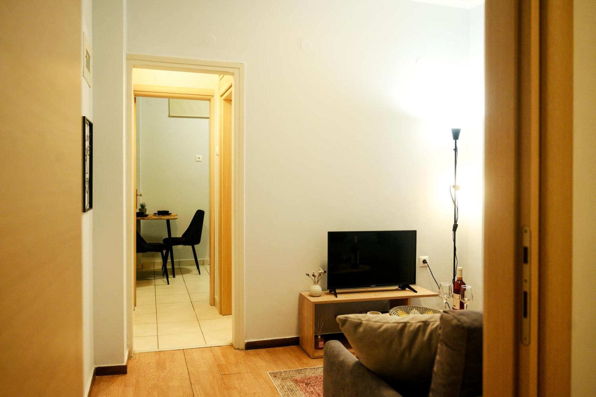 Modern Downtown Flat By Golden H&R Apartman Szaloniki Kültér fotó