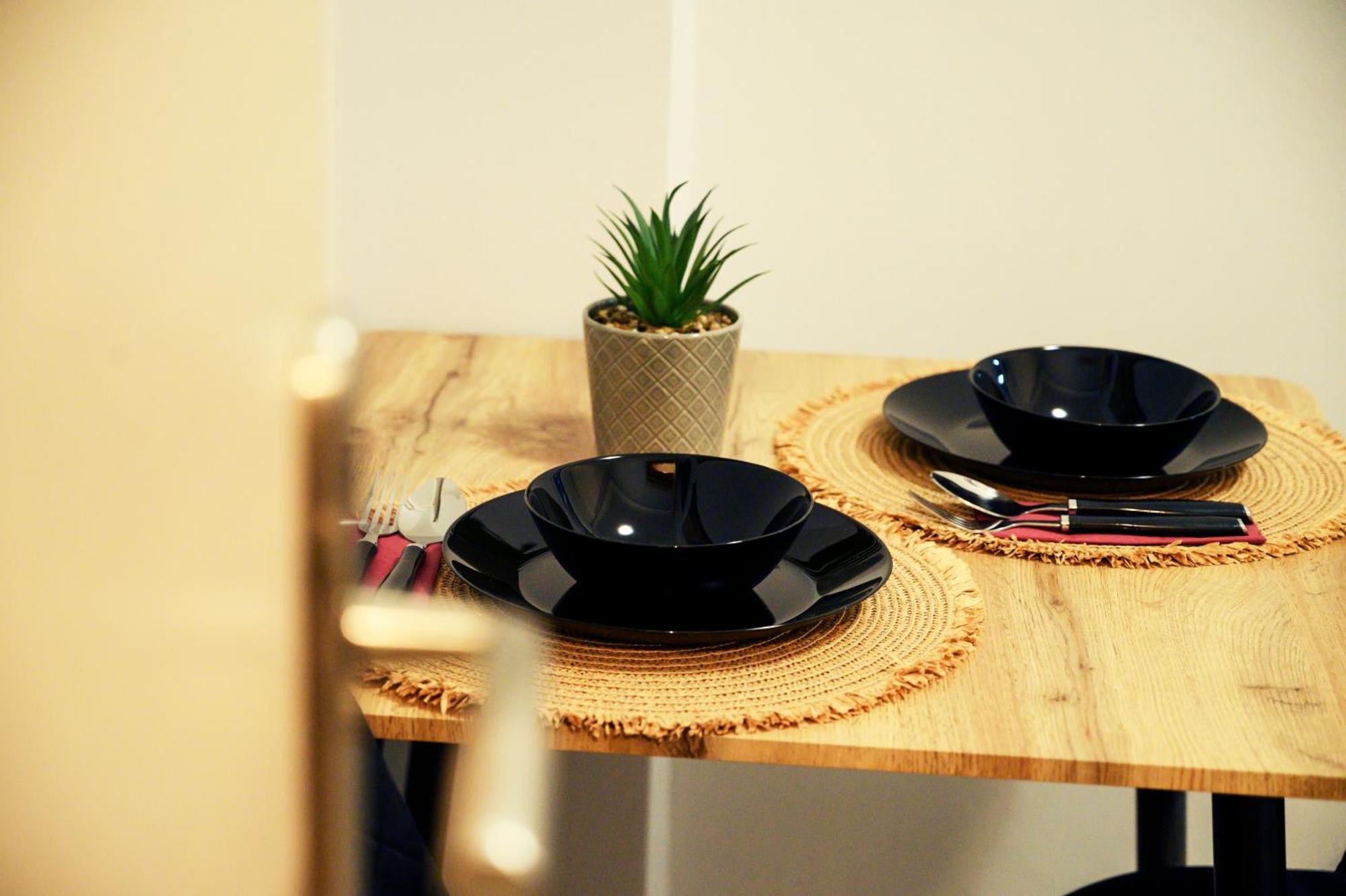 Modern Downtown Flat By Golden H&R Apartman Szaloniki Kültér fotó