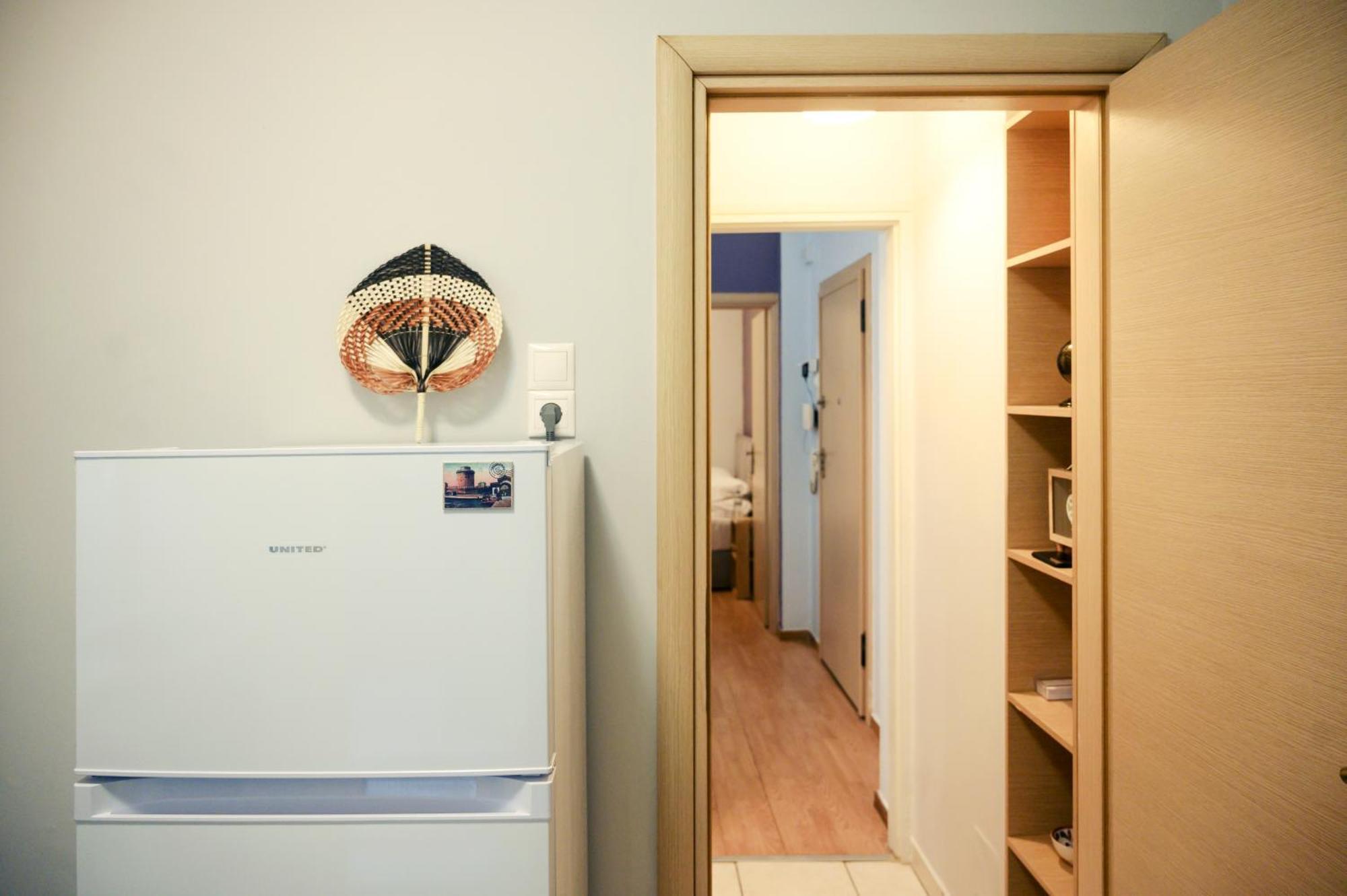 Modern Downtown Flat By Golden H&R Apartman Szaloniki Kültér fotó