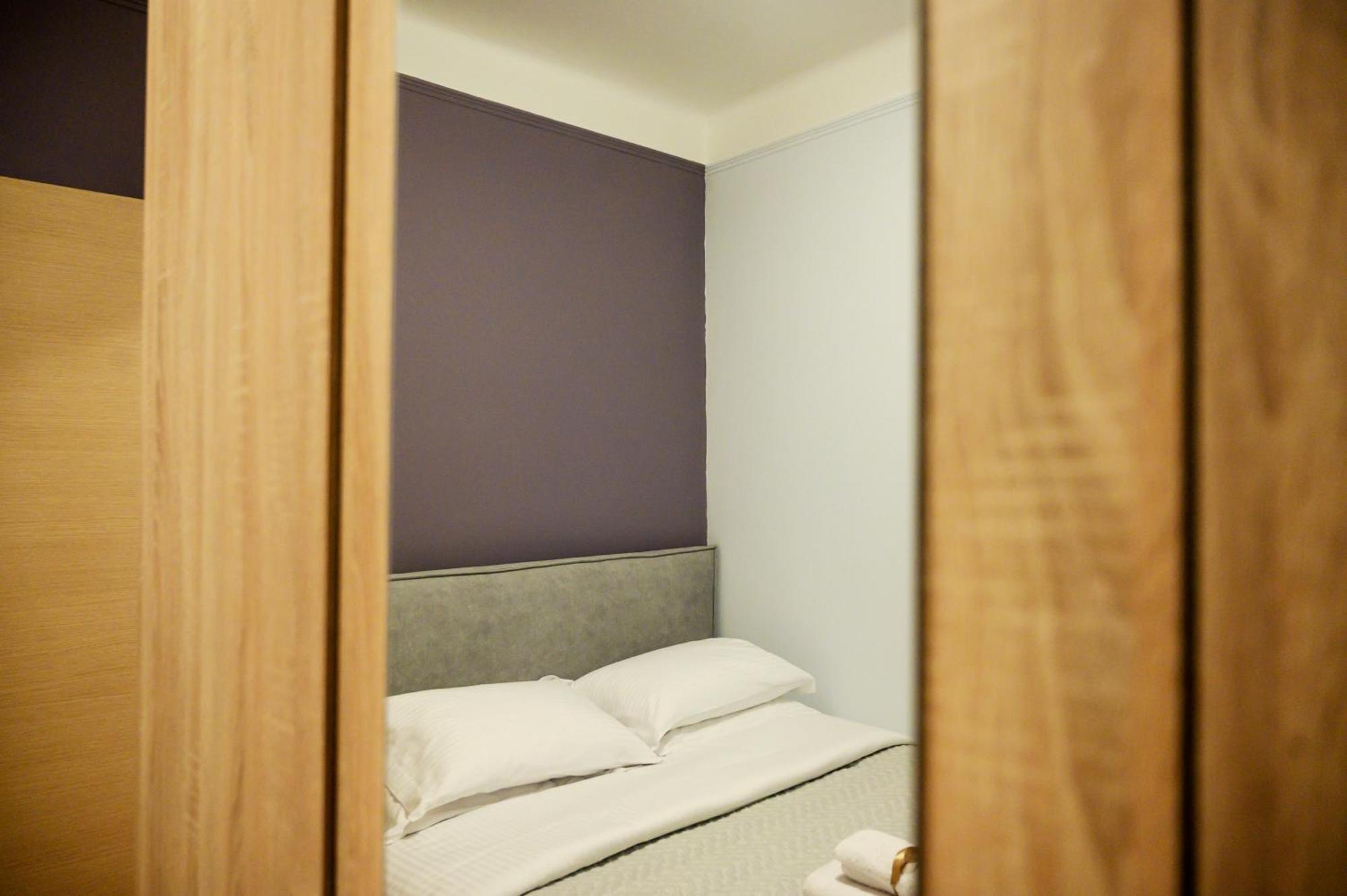 Modern Downtown Flat By Golden H&R Apartman Szaloniki Kültér fotó